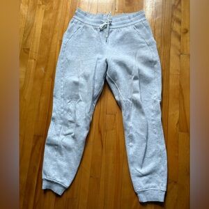 Lululemon sweats